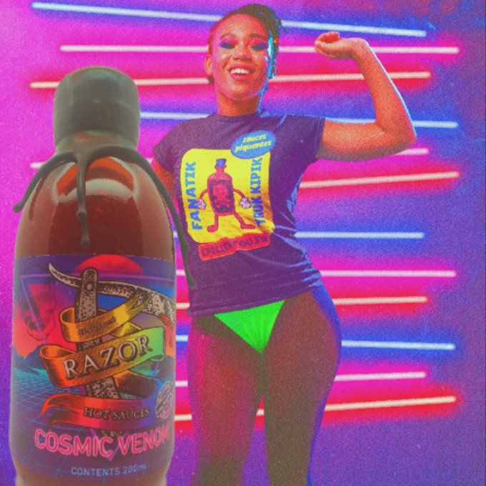 Razor Cosmic Venom Hot Sauce