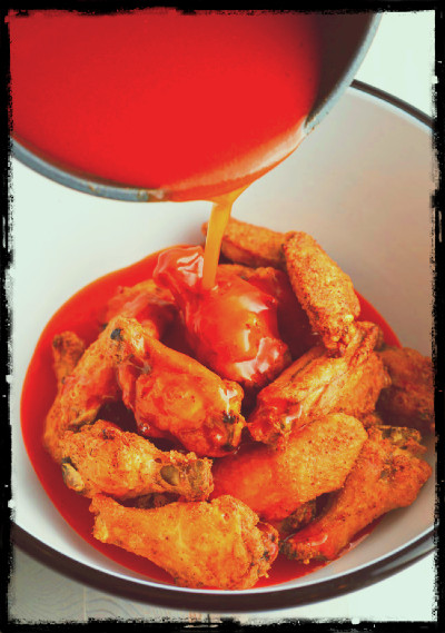 sauce piquante buffalo wings