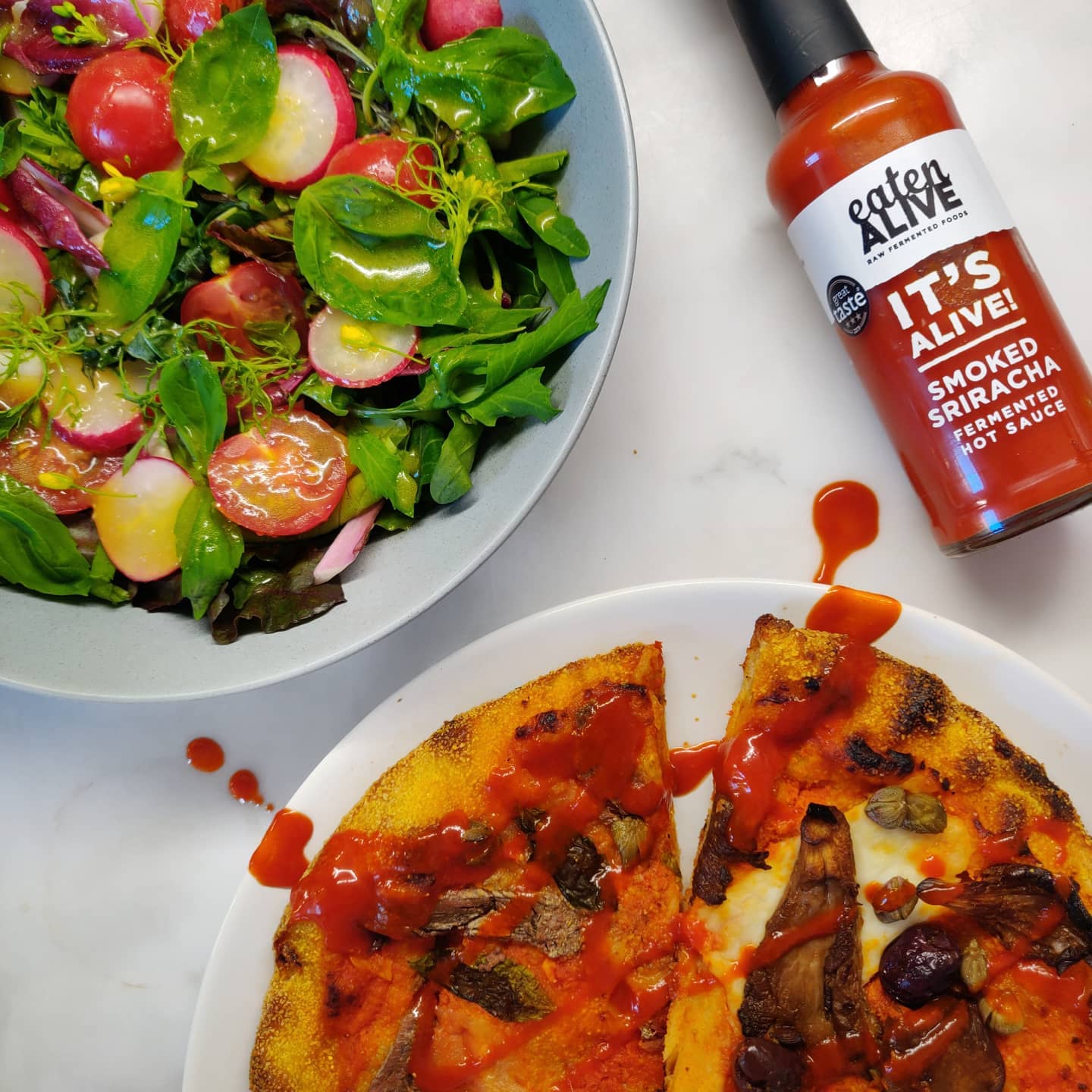 sauce sriracha fume